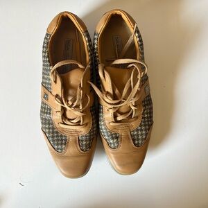 Casual Classic Women’s Tan & Brown Houndstooth Leather Loafers